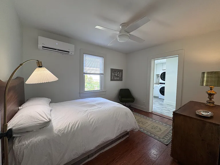 210 Warren St — Photo 11