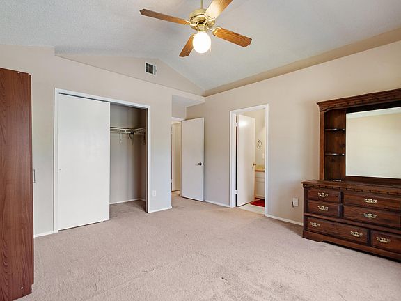 4th image of 13003 Staton Dr