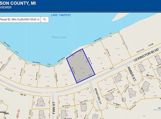 1800 Lexington Rd, Jackson, MI 49201