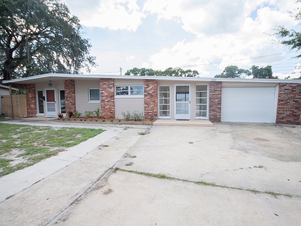 1st image of 3220 Alamanda Ct