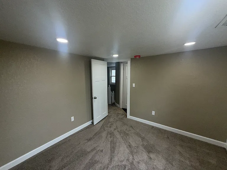 4123 Woodland Ave — Photo 15