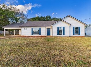 23 Whippoorwill Ln, Fort Mitchell, AL 36856
