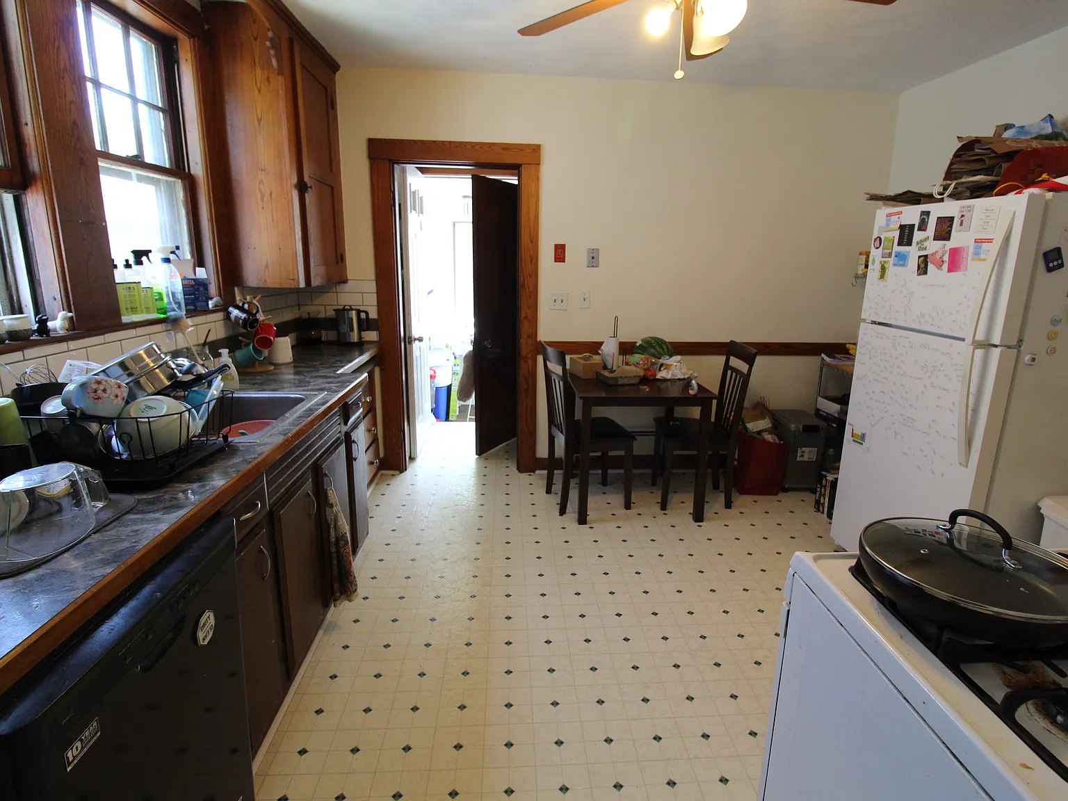 12 Seagrave Rd - 1 — Photo 2