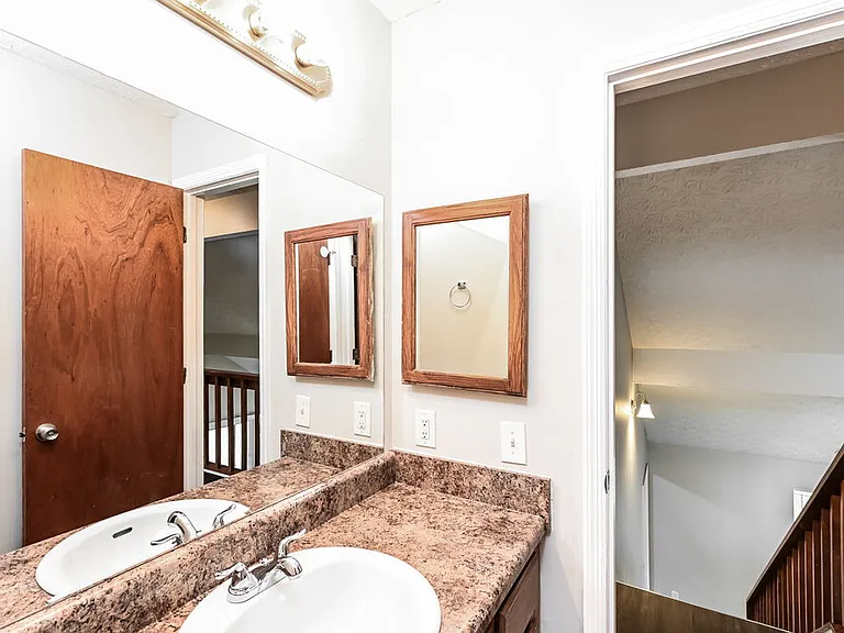 2085 Corners Circle Trce — Photo 18