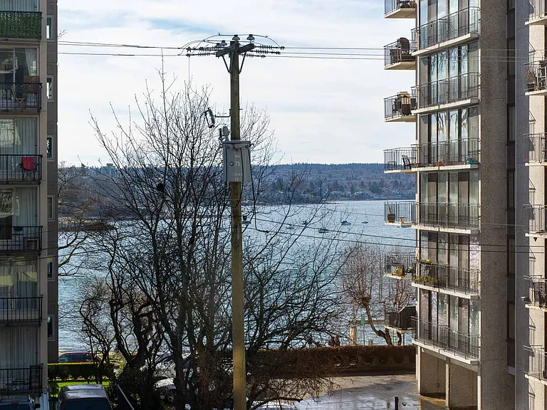1534 Harwood St #201 — Photo 15