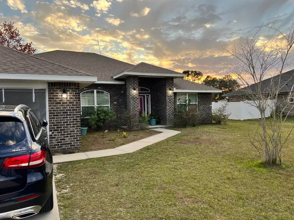 4 Burgess Pl, Palm Coast, FL