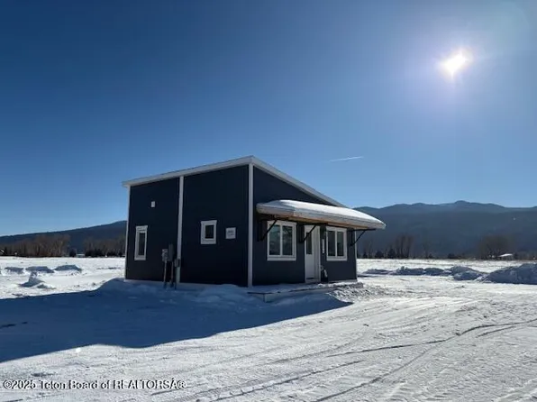 2843 Old Irwin Rd, Swan Valley, ID 83449