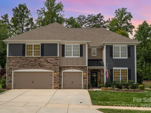 161 Canoe Pole Ln, Mooresville, NC 28117