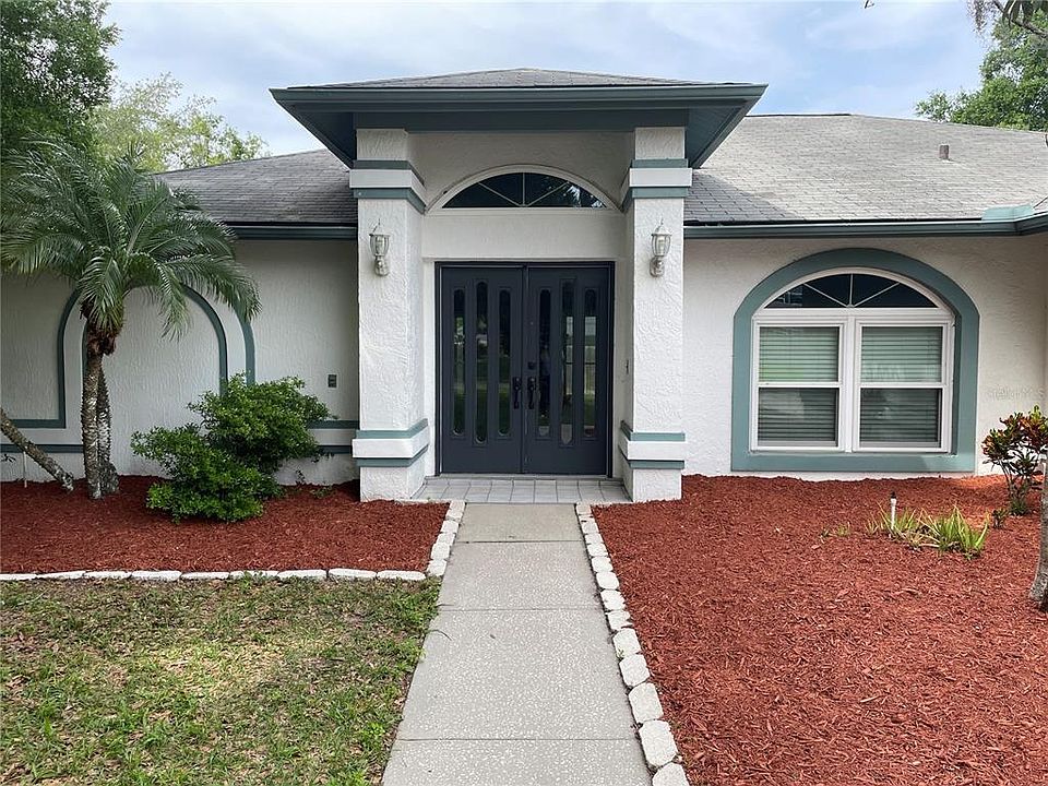 1st image of 23541 Forest View Dr