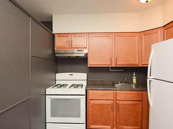4th image of 6969 W Grand Ave #3D