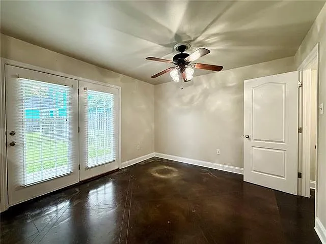 3 bed, 2.5 bath, 1250 sqft, $2,000 — Photo 3