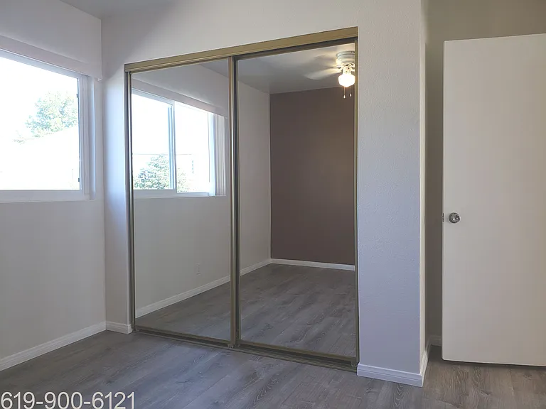 1261 Victor St #10 — Photo 18