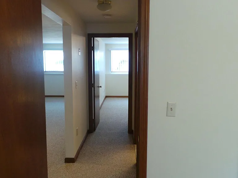 182 Chenango Ave #6 — Photo 20
