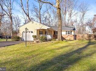 13 Shagbark Ln, East Windsor, NJ 08520
