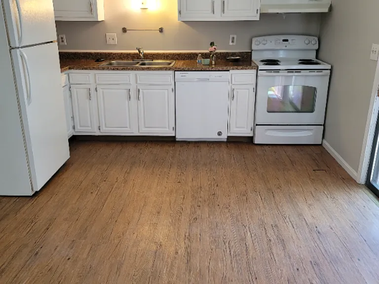 Apartments of North Canton — Photo 6