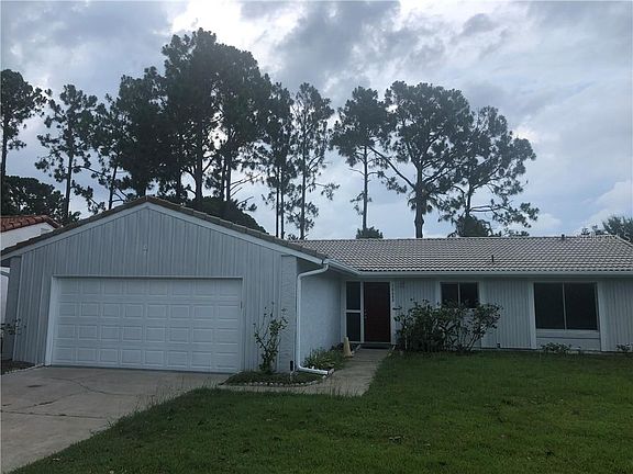 4th image of 10640 Windsor Ct