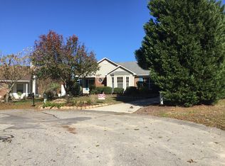 3608 Poco Ct, Hope Mills, NC 28348