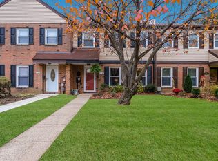 128 Garrison Ct, Langhorne, PA