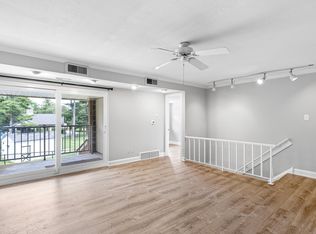 206 Old Forge Xing, Devon, PA 19333