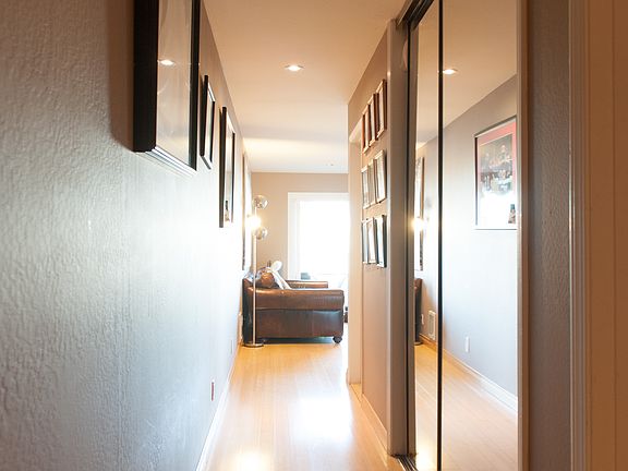 5th image of 720 Presidio Ave