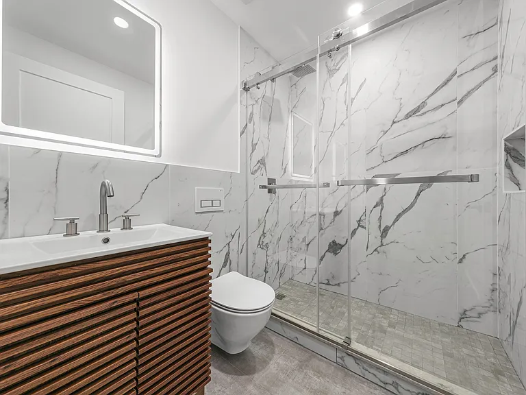 175 E 3rd St #4B — Photo 10