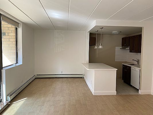 4th image of 10919 72nd Ave APT 2A