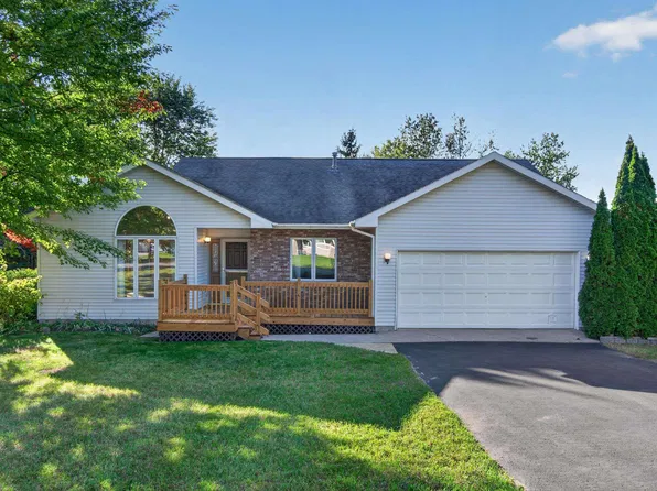 853 Meadow Dr, Traverse City, MI 49685