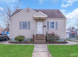 389 Ashley St, Perth Amboy, NJ