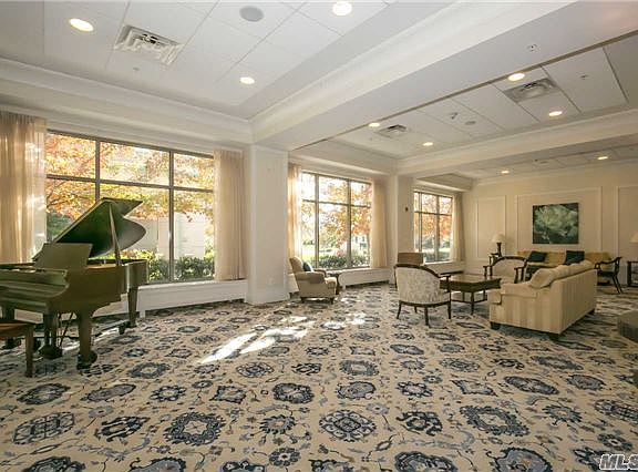 3rd image of 300 E Overlook APT 546