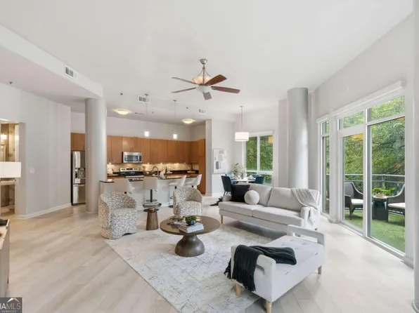 711 Cosmopolitan Dr #107, Atlanta, GA 30324