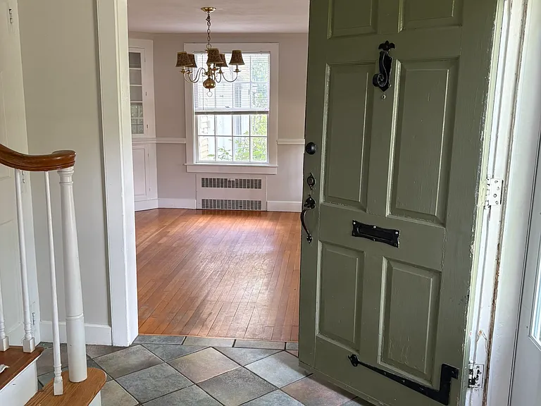 15 Ridgewood Ave — Photo 11