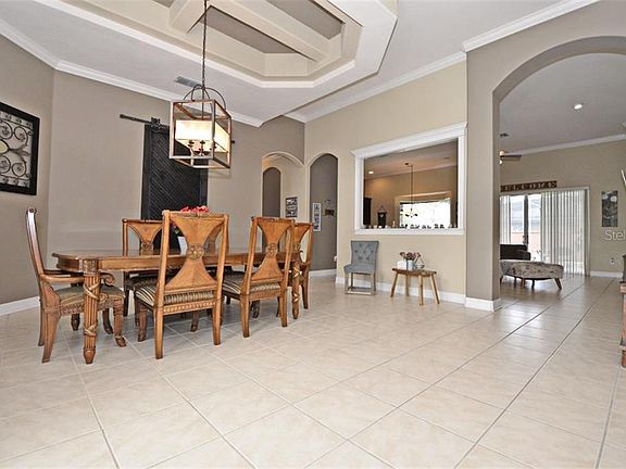 4th image of 6466 Everingham Ln