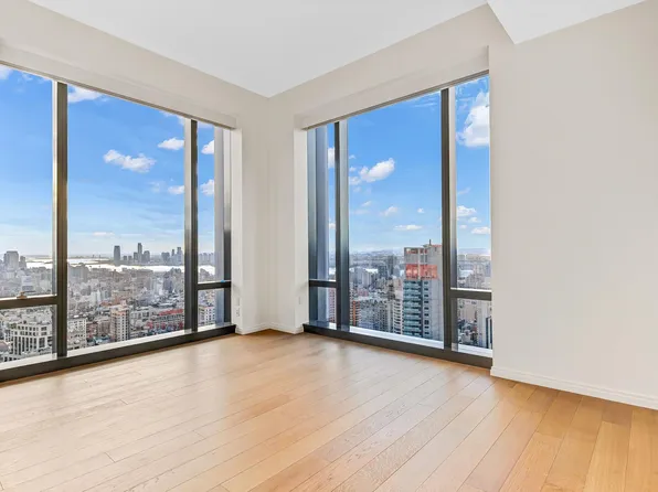 277 5th Avenue image 13 of 23