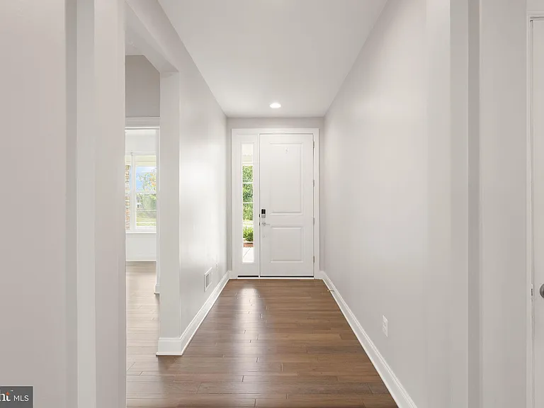 121 Cowbird St — Photo 12