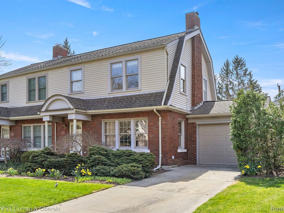 1st image of 22259 Morley Ave