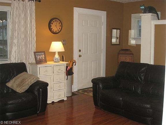 4th image of 531 Grove Ave
