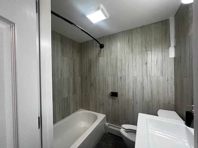 330 Cherry Hill Rd #1R — Photo 8