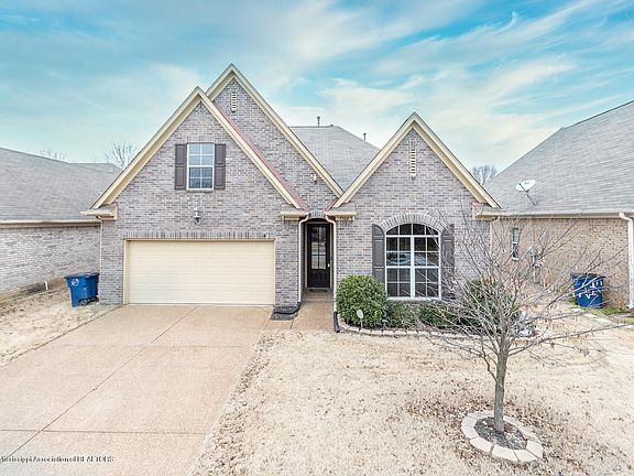 2nd image of 7364 Lauren Ln