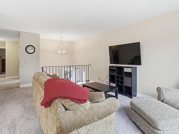 3rd image of 1509 W 140th St