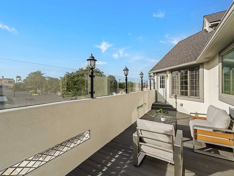8001 Alverstone Ave — Photo 21