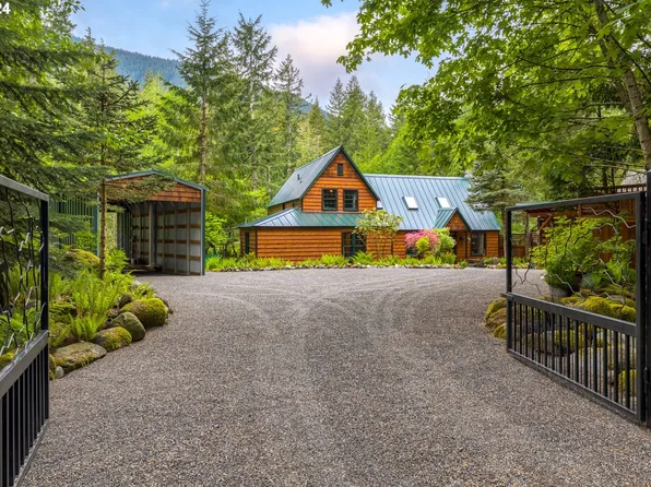 27417 E Holden Ave, Rhododendron, OR 97049