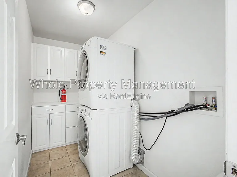 3211 S Cherokee St — Photo 20