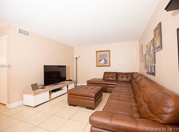 4th image of 1651 SW 122nd Ct #C102