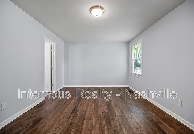 804 Norwalk Dr — Photo 12