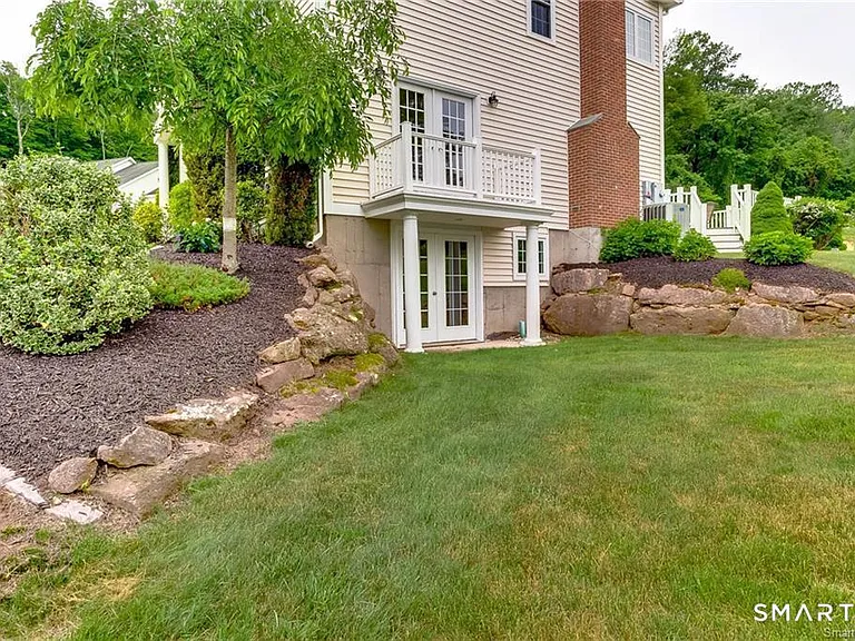 833 Millbrook Rd — Photo 14