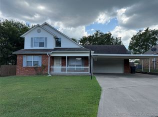 2504 Tanglewood Ct, Ardmore, OK 73401