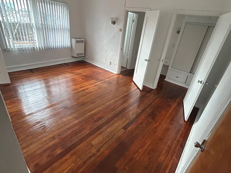 318 N. Mariposa Ave. — Photo 6