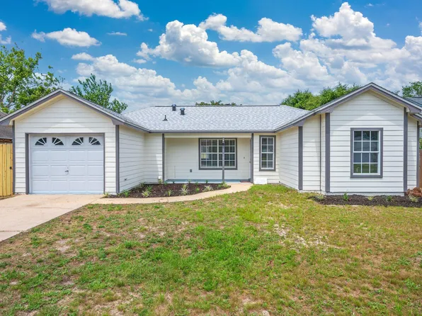 2129 Hillary Ln, Navarre, FL 32566