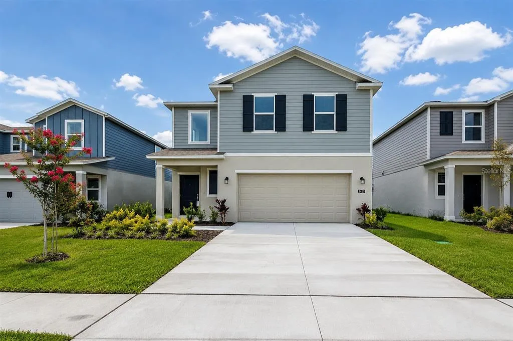 4 bed, 2.5 bath, 1874 sqft, $2,100 — Photo 1