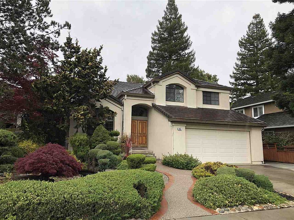 1st image of 45 Chadbourne Dr